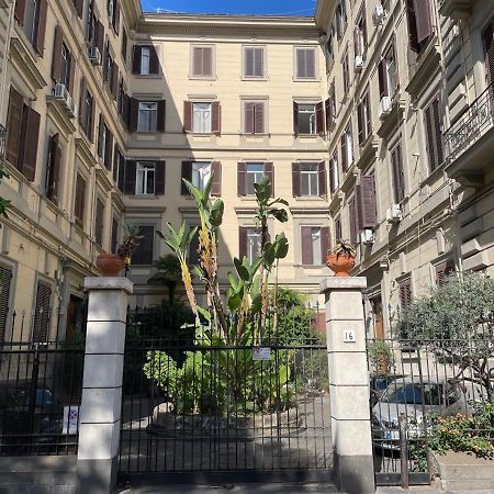 Gramsci 16 Hotel Napoli Eksteriør billede