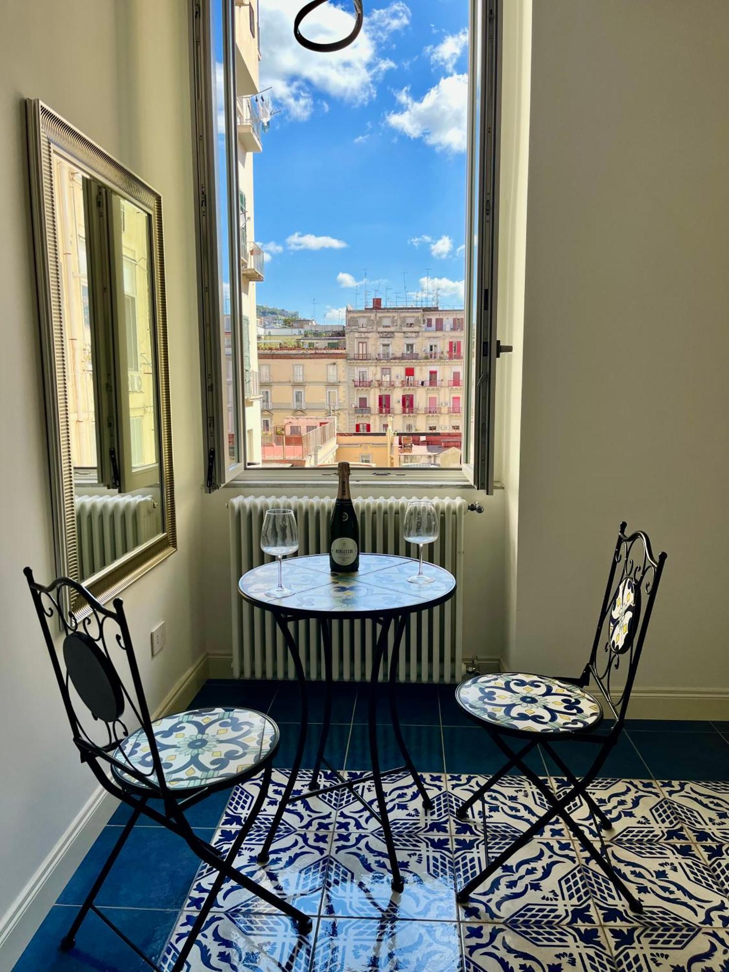 Gramsci 16 Hotel Napoli Eksteriør billede